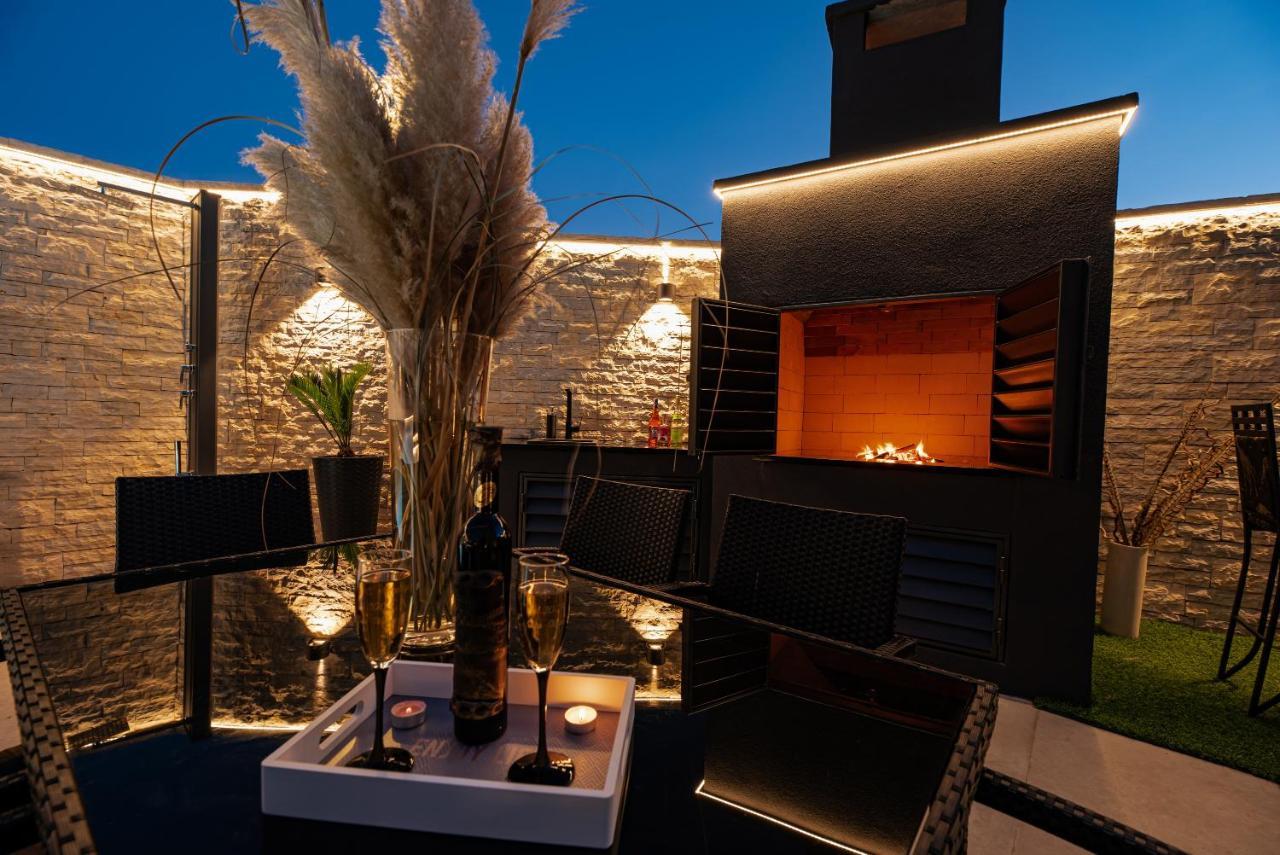 Tyra Delux Apartment Zadar Exterior foto